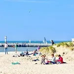 Appartement Zalig Ruim Op 100m Het