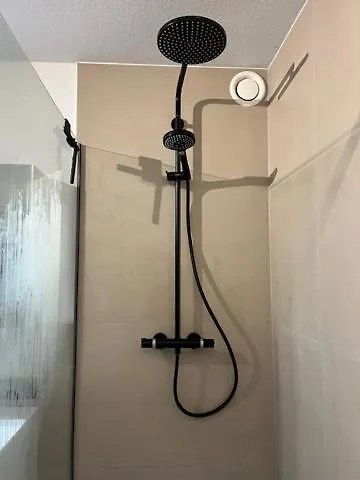 アパート Zalig Ruim Op 100m Het